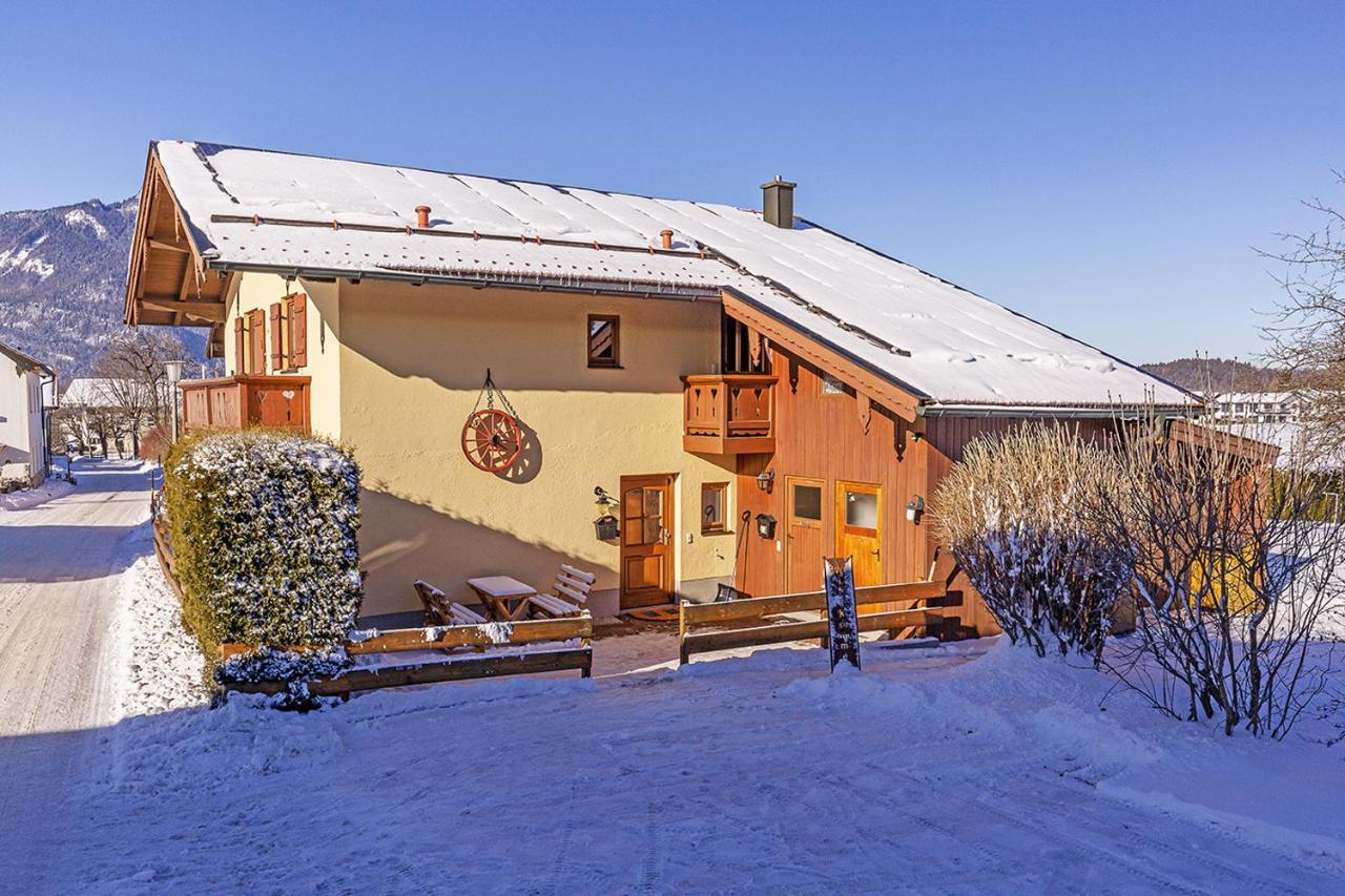 Chiemgauferienwohnungen - Wanderlust Und Alpenrose Unterwössen Exterior foto